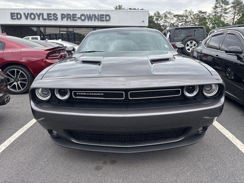 Used 2023 Dodge Challenger SXT w/ Plus Package RWD image 12