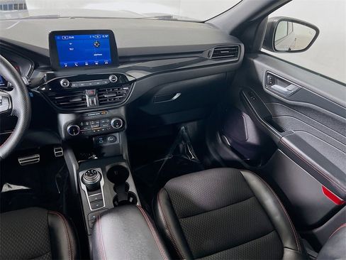 Used 2023 Ford Escape ST-Line image 20