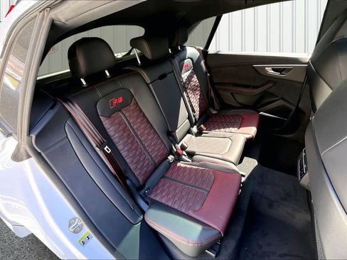 New 2026 Audi RS Q8 performance image 10