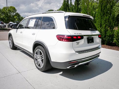 Used 2025 Mercedes-Benz GLS 450 4MATIC image 8