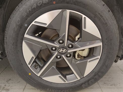Used 2025 Hyundai Tucson SEL FWD image 31