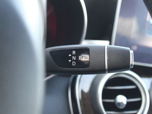 Used 2015 Mercedes-Benz C 300 4MATIC Sedan image 31