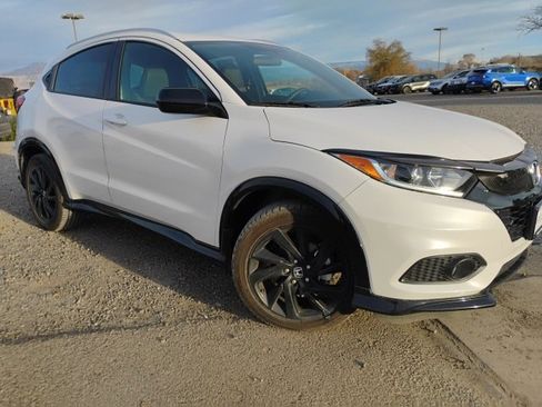 Used 2022 Honda HR-V Sport image 4
