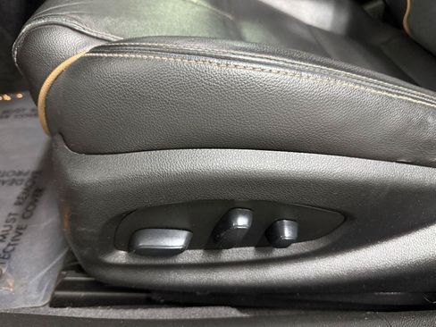 Used 2019 Chevrolet Impala Premier FWD image 12