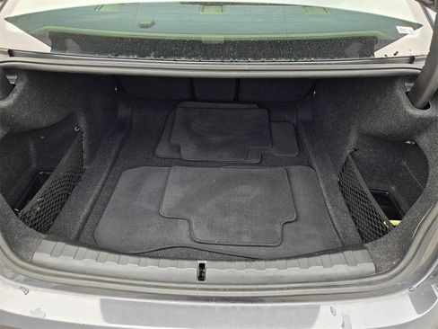 Used 2020 BMW 330i Sedan w/ Convenience Package image 30