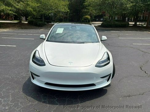 Used 2023 Tesla Model 3 Standard Range RWD image 4