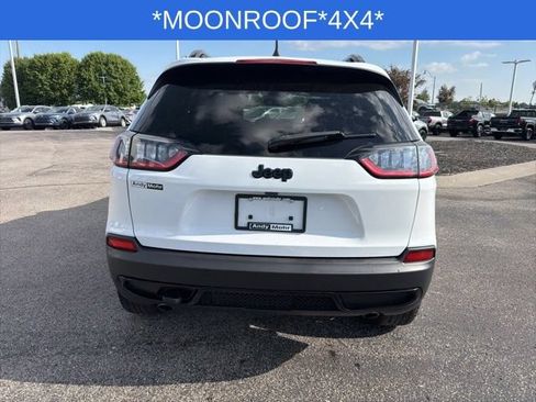 Used 2022 Jeep Cherokee Latitude w/ Sun & Sound Group AWD/4WD image 10