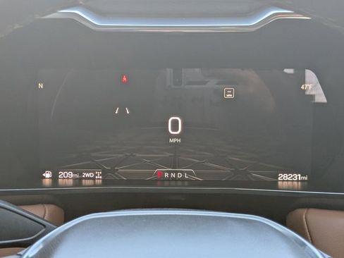 Used 2024 GMC Canyon AT4 w/ Canyon Safety Plus Package image 35