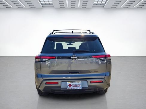 New 2026 Nissan Pathfinder SL AWD/4WD image 5