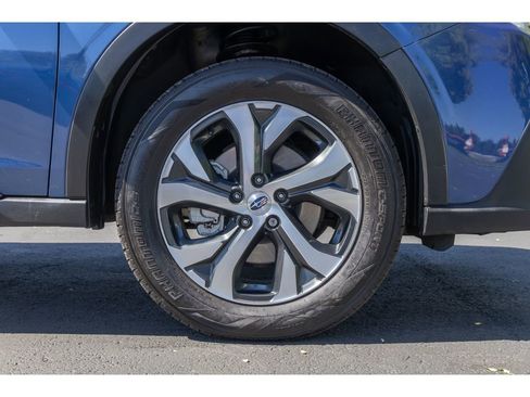 Used 2022 Subaru Outback Limited XT image 9