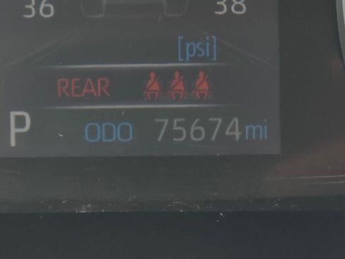 Used 2022 Toyota RAV4 XLE Premium AWD/4WD image 41