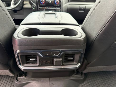 Used 2021 Chevrolet Silverado 1500 LTZ AWD/4WD image 16