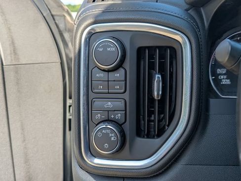 Used 2021 Chevrolet Silverado 1500 LT w/ Texas Edition Plus AWD/4WD image 12