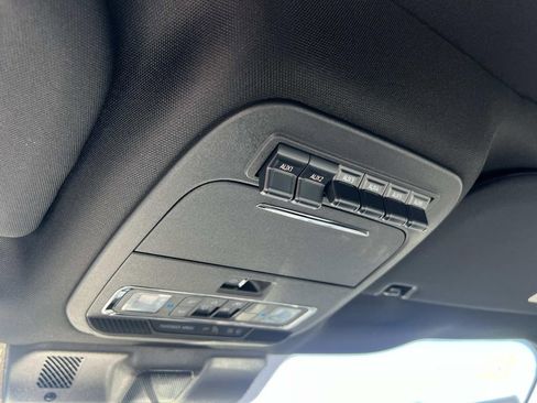 New 2025 Ford F150 Raptor image 28