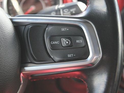 Used 2020 Jeep Gladiator Rubicon image 11