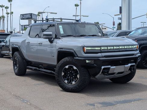 Used 2025 GMC Hummer EV 3X w/ Battery Pack, 24 Module Pack AWD/4WD image 2