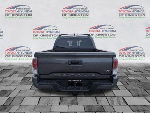 Used 2023 Toyota Tacoma TRD Sport image 4