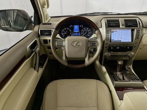 Used 2019 Lexus GX 460 Premium image 28