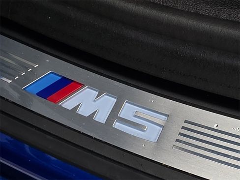 Used 2019 BMW M5 w/ Executive Package image 25