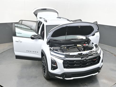 New 2026 Chevrolet Equinox RS w/ Safety and Technology Package FWD image 42