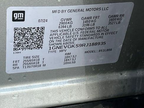 Used 2024 Chevrolet Traverse LT AWD/4WD image 37