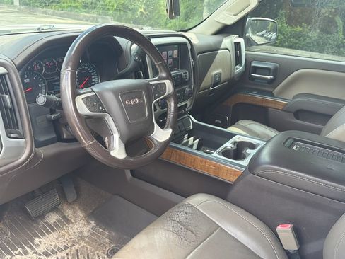 Used 2018 GMC Sierra 1500 SLT w/ SLT Premium Package AWD/4WD image 6