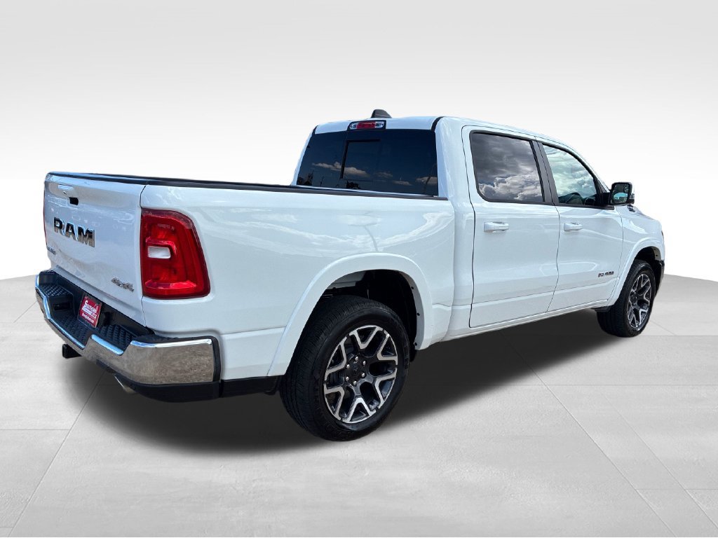 Used 2026 RAM 1500 Laramie AWD/4WD image 5