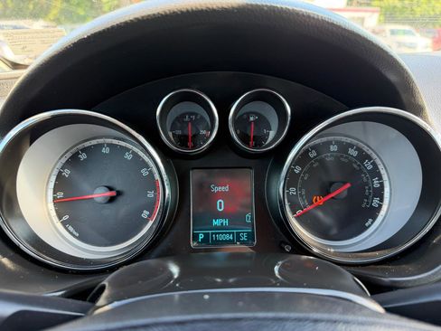 Used 2011 Buick Regal CXL Turbo w/ TO4 Preferred Equipment Group FWD image 20