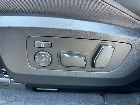 New 2026 BMW X3 xDrive30 w/ Premium Package image 11