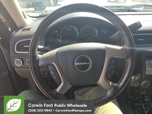 Used 2011 GMC Sierra 2500 Denali w/ LPO, Protection Package image 24