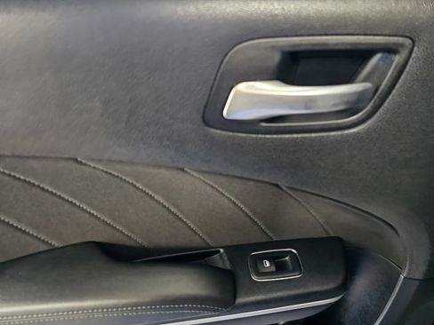 Used 2020 Dodge Charger R/T RWD image 10