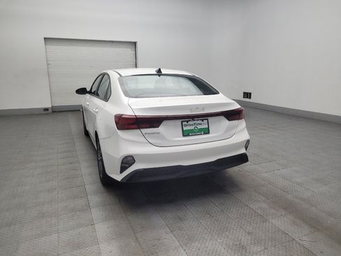 Used 2022 Kia Forte LXS image 5