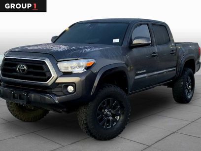 Used 2022 Toyota Tacoma SR5 w/ Technology Package