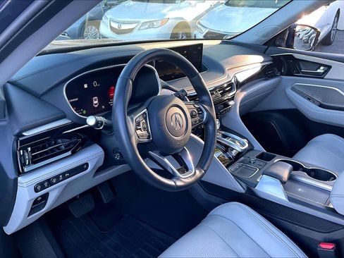 Used 2023 Acura MDX SH-AWD w/ Advance Package image 16