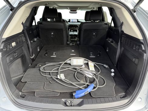 Certified 2024 MAZDA CX-90 Plug-In Hybrid w/ Premium Pkg AWD/4WD image 17