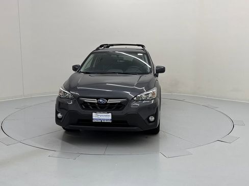 Used 2021 Subaru Crosstrek 2.0i Premium AWD/4WD image 9
