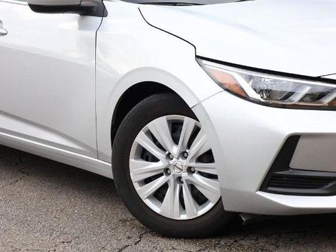 Certified 2023 Nissan Sentra S FWD image 3