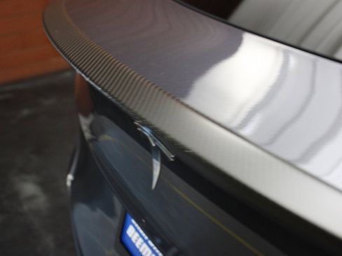 Used 2022 Tesla Model Y Performance image 18