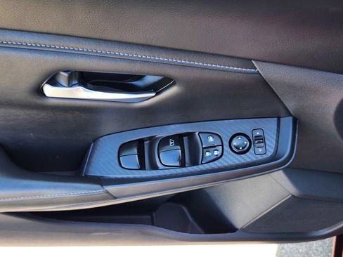 Used 2024 Nissan Sentra SV FWD image 20