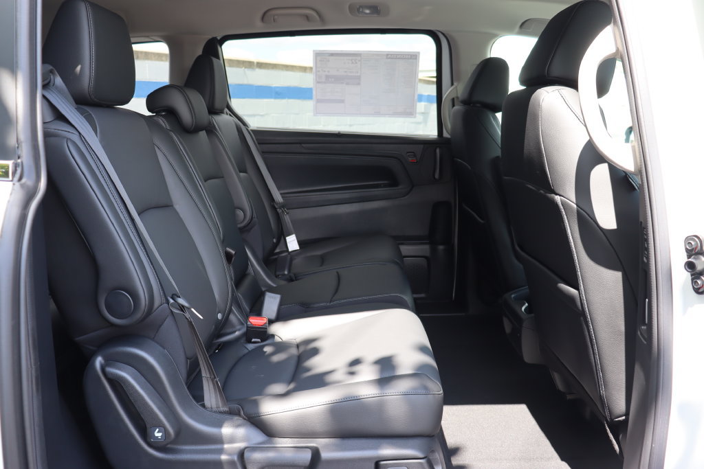 New 2027 Honda Odyssey EX-L image 14