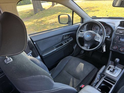 Used 2014 Subaru Crosstrek 2.0i Premium w/ Moonroof Package image 13