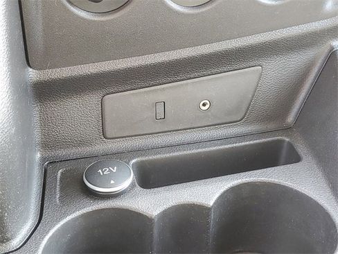 Used 2016 Ford Transit 250 148 Medium Roof image 21