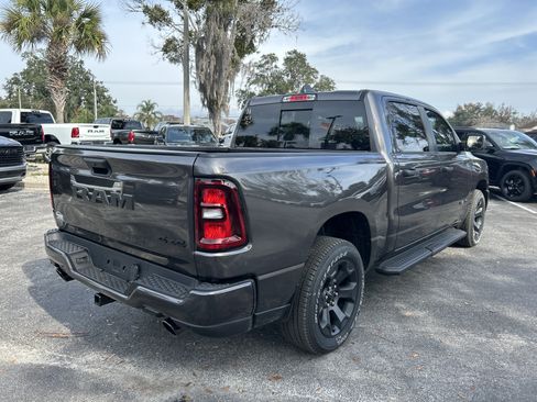 New 2026 RAM 1500 Express image 8