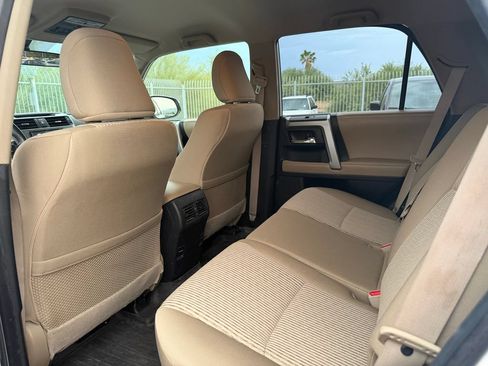 Used 2016 Toyota 4Runner SR5 AWD/4WD image 6