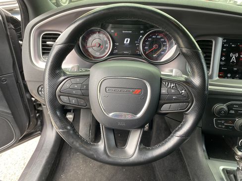 Used 2020 Dodge Charger Scat Pack RWD image 10