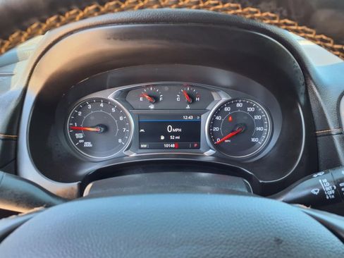 Used 2024 GMC Terrain AT4 w/ Tech Package image 9