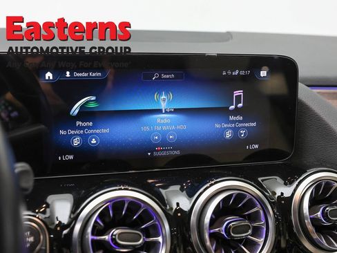 Used 2022 Mercedes-Benz GLA 250 4MATIC w/ Premium Package Lite image 18