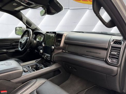 Used 2022 RAM 1500 Limited w/ Trailer Tow Group AWD/4WD image 16
