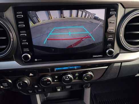 Used 2023 Toyota Tacoma SR5 w/ Technology Package AWD/4WD image 9