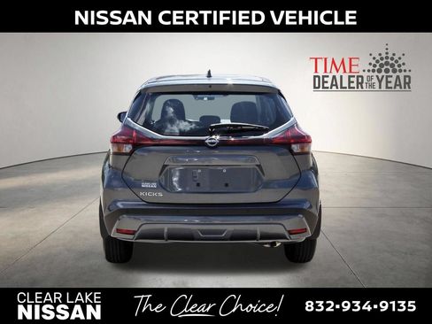 Certified 2025 Nissan Kicks Play S FWD image 6